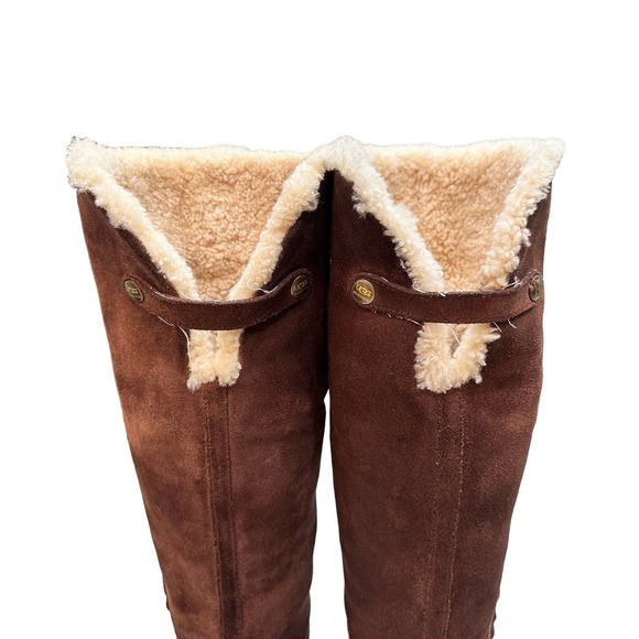 UGG Brown Suede Ankle Boots with Cream Fur Lining - Picture 8 of 13
